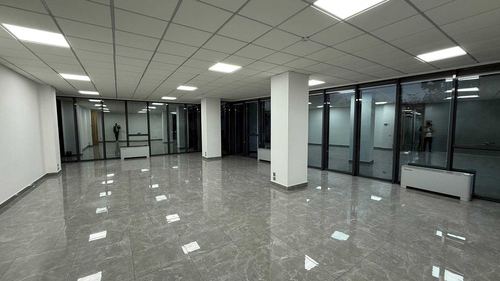 [КМ] офис в бизнес центре 106 м2