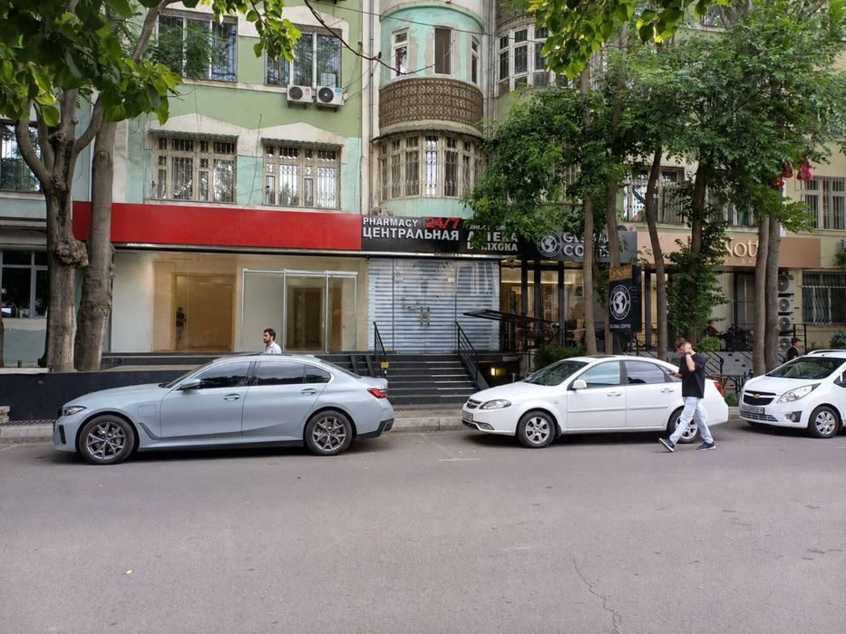 Чехова 1й этаж 140кв Аренда Бон кафе Нежилое