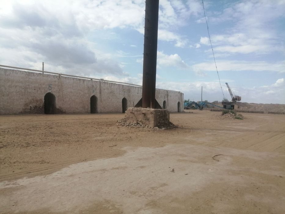 Янгиариқ т , КС-3 ёнида Гишт заводи сотилади ёки ижарага берилади
