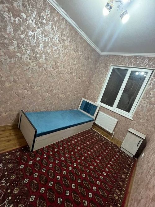 3-xonali kvartira, 70 m²