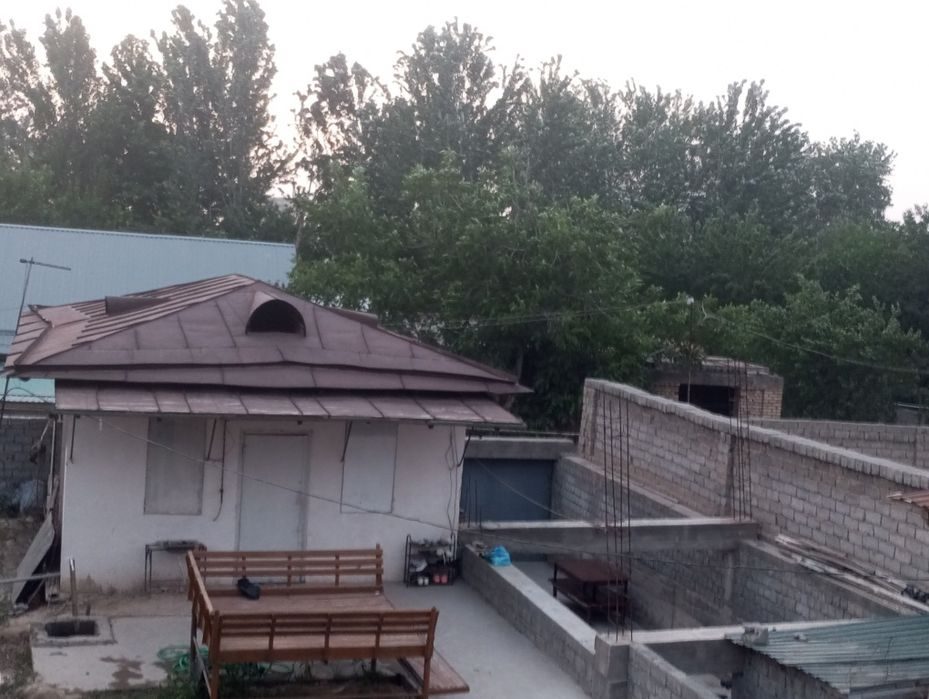 Arzon yer sotiladi