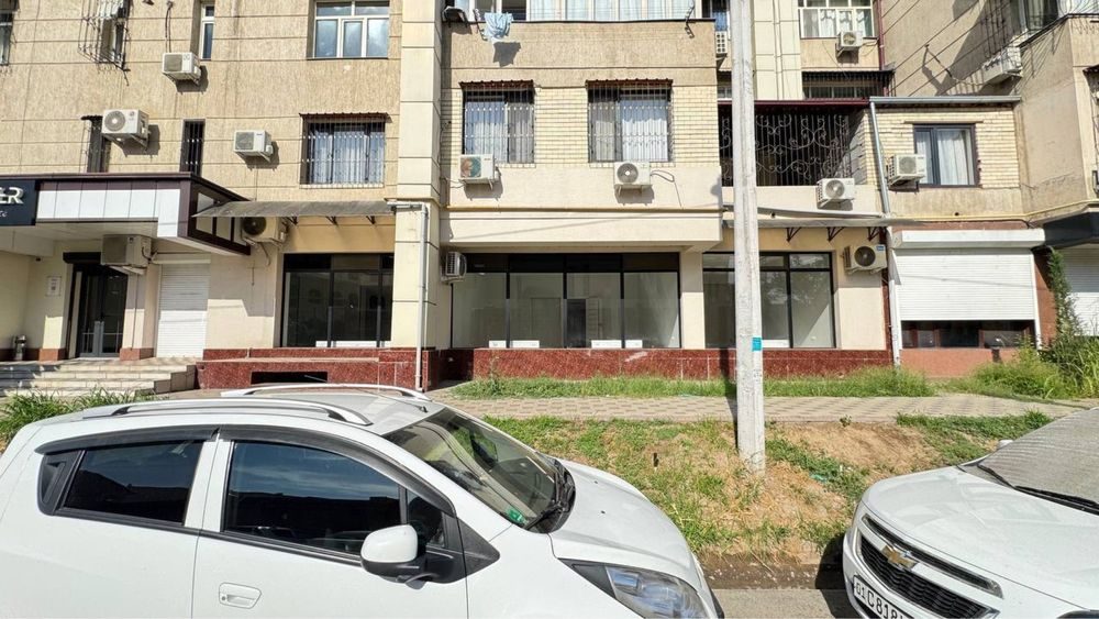 Шохмедцентр Ойбек | 170кв - нежилое помещение Аренда