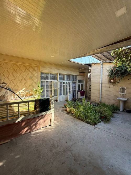 6-комнатный дом, 257 м²