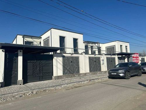 5-комнатный коттедж, 150 м²