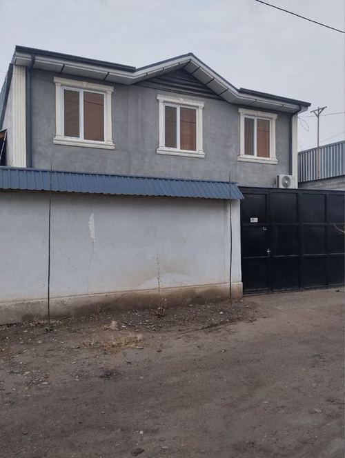 5-комнатный дом, 200 м²