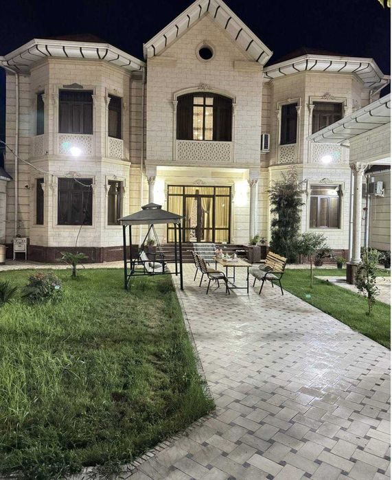 8-room cottage, 510 m², Tashkent, Bektemir District, for sale