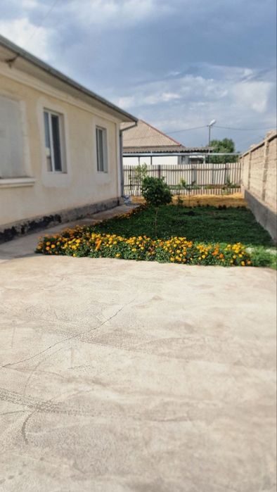 5-room house, 10000 m², Tashkent, Bektemir District, for sale