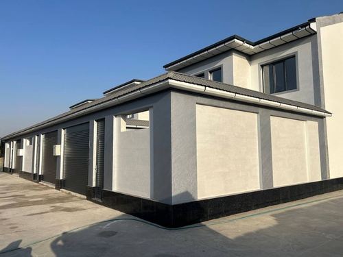 5-комнатный коттедж, 200 м²