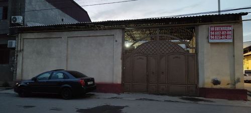 8-комнатный дом, 1000 м²