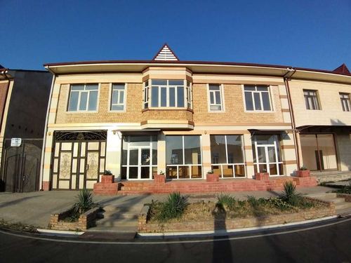 8-комнатный дом, 1100 м²