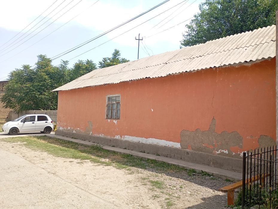 4-room house, 1300 m², Tashkent, Bektemir District, for sale