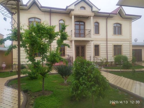 16-комнатный дом, 1000 м²