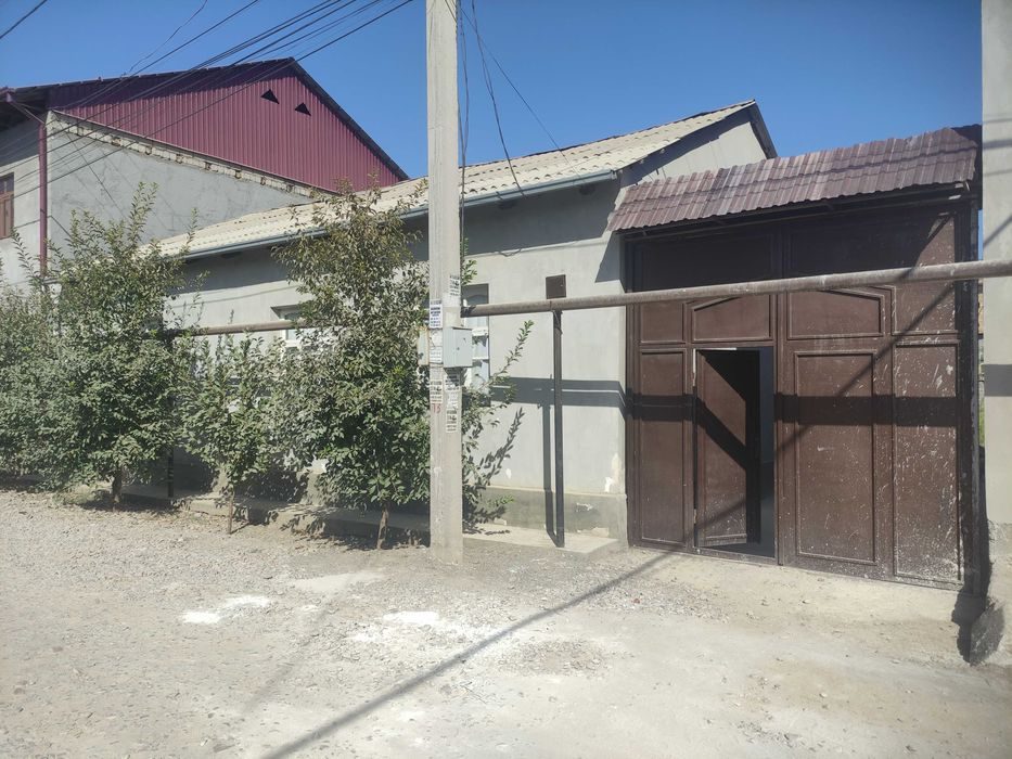 4-room house, 5.7 m², Tashkent, Bektemir District, for sale