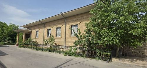 11-xonali uy, 600 m²