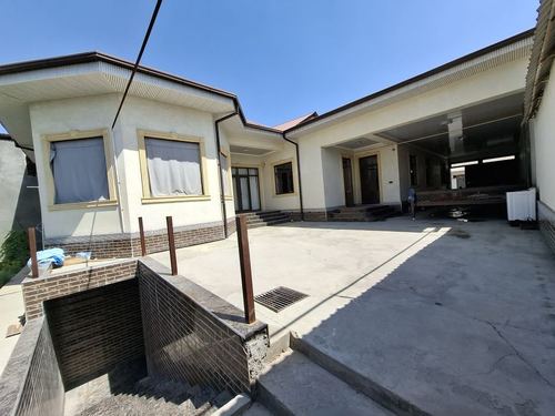 6-xonali uy, 600 m²