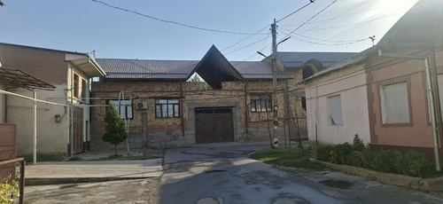 9-xonali uy, 400 m²