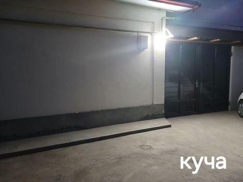 3-xonali uy, 130 m²