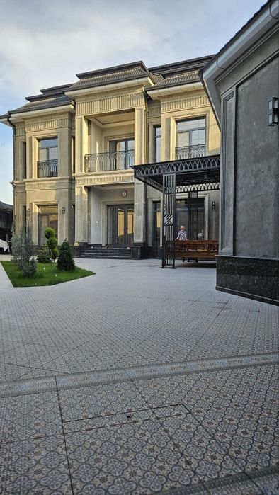 6-xonali uy, 550 m²