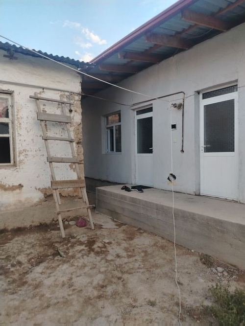 2-комнатный дом, 200 м²