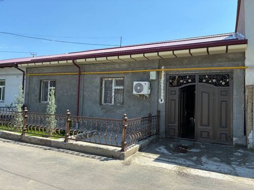 3-комнатный дом, 180 м²