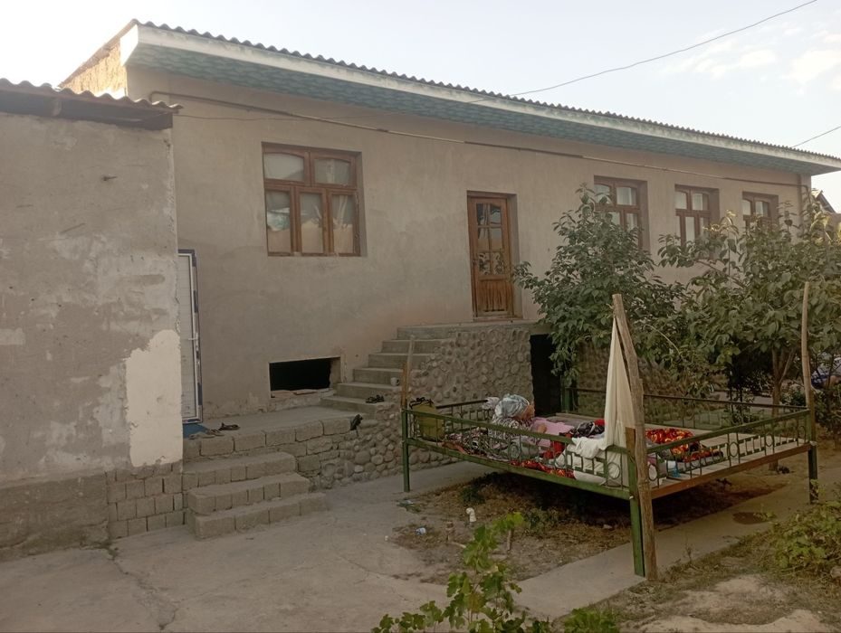 3-room house, 5 m², Tashkent, Bektemir District, for sale