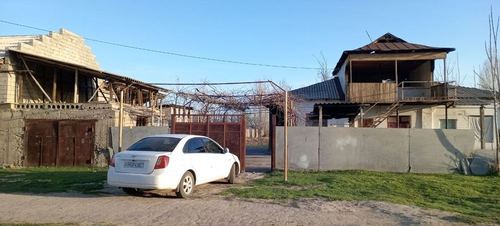 6-room house, 25 m²