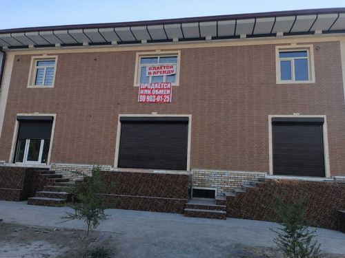14-room house, 2500 m²