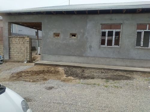4-room house, 4 m²