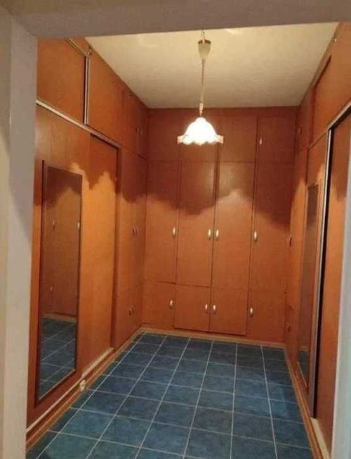 6-room house, 4500 m²