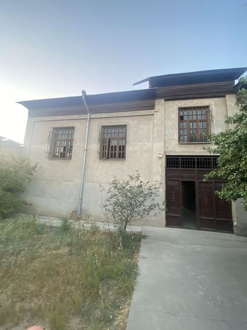 Majnuntol maxalla uchastka 6 sotix +6 sotix axvat