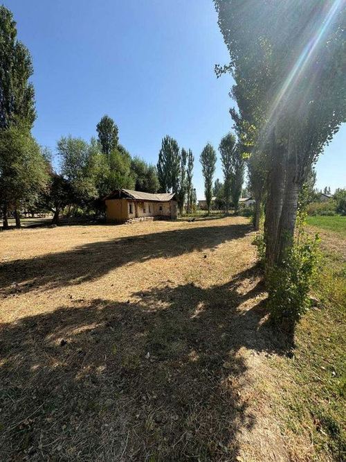 4-room house, 1200 m²