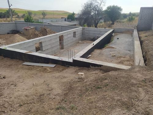 1-room house, 600 m²