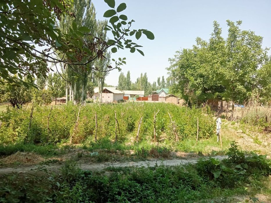 2-xonali uy, 1600 m², Красногорск, sotuvga