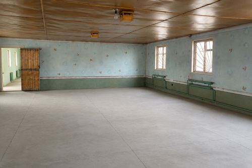 Сдаётся просторное помещение 180 м² на 2 этаже