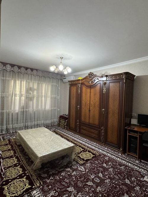 3-xonali kvartira, 72 m²