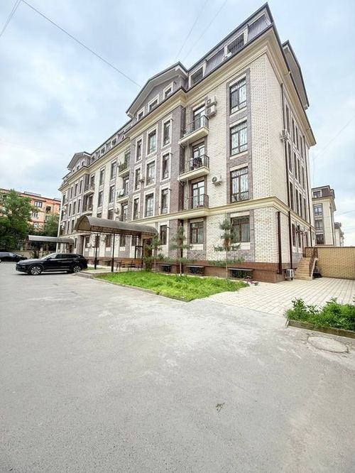 3-xonali kvartira, 75 m²