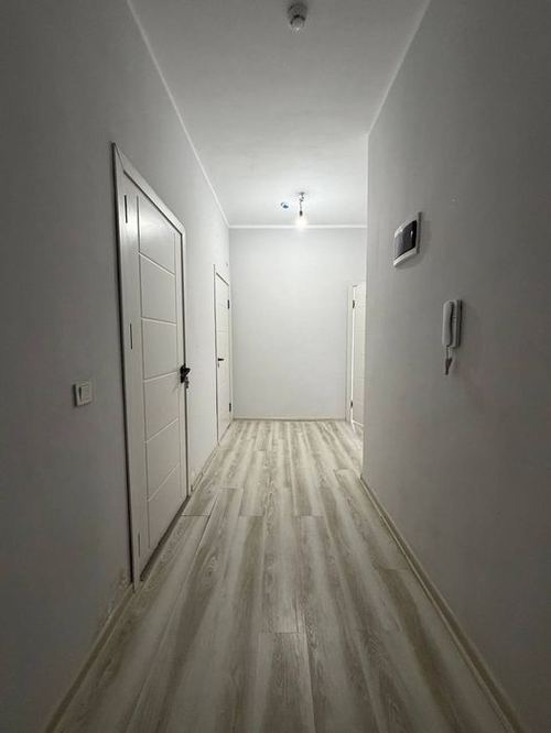 3-xonali kvartira, 70 m²