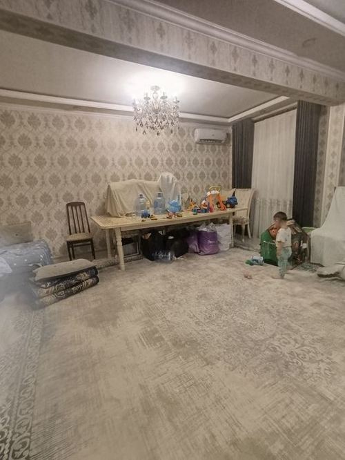 4-xonali kvartira, 92 m²