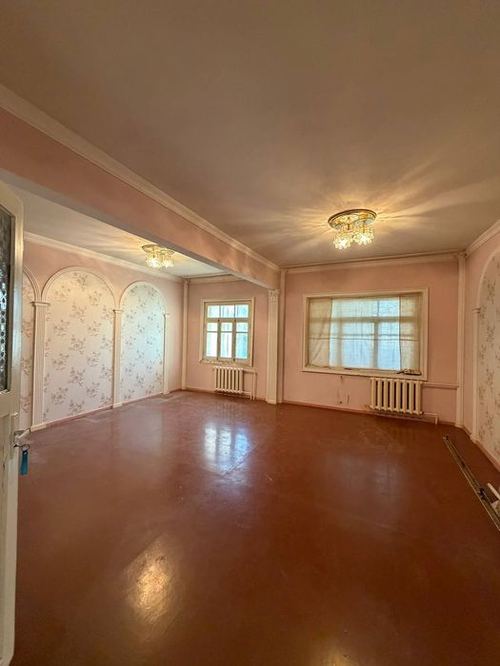 4-xonali kvartira, 92 m²