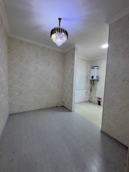 3-xonali kvartira, 40 m²