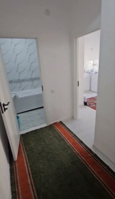 3-xonali kvartira, 77 m²