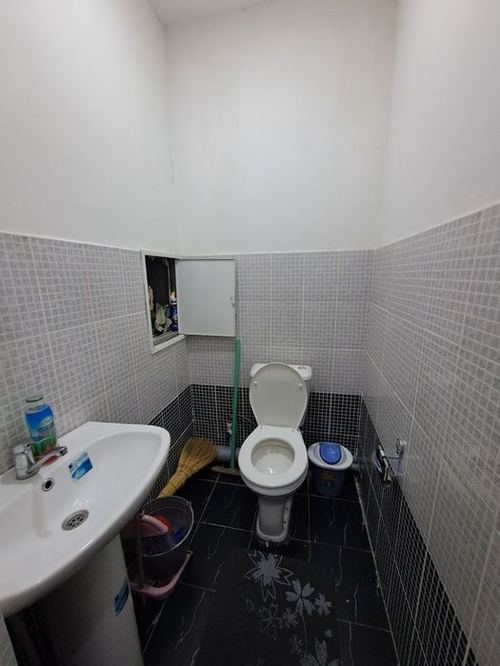 3-xonali kvartira, 56 m²