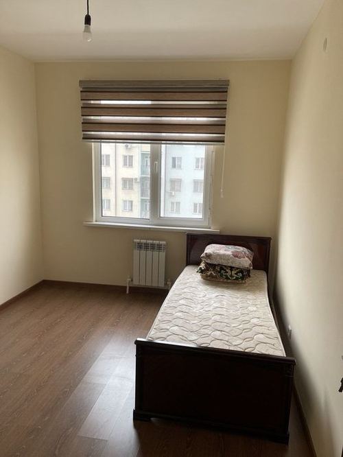 3-xonali kvartira, 72 m²