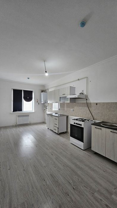 9-комнатная квартира, 240 м²
