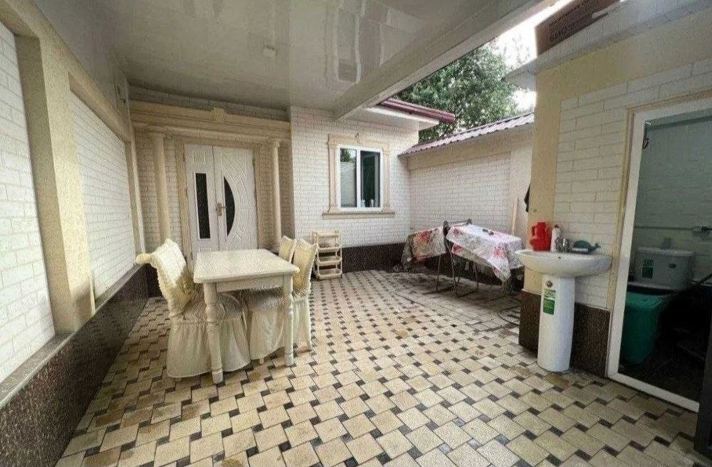 2-комнатный дом, 100 м², Ташкент, Сергелийский район, на продажу