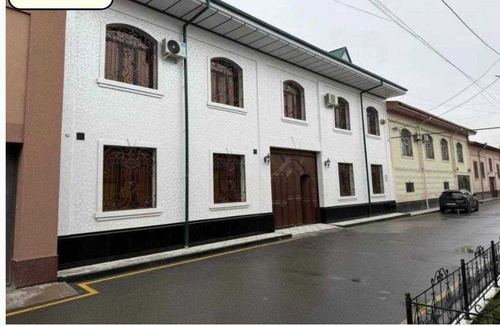 11-комнатный дом, 750 м²