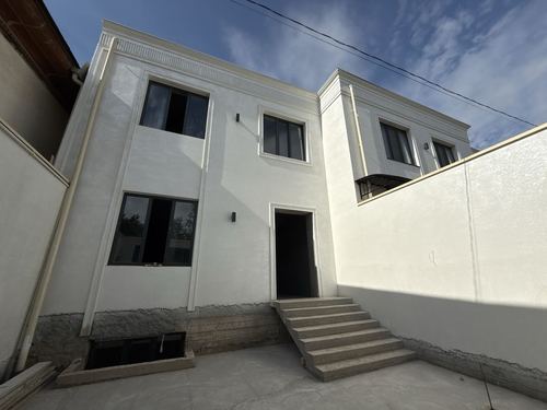 4-комнатный коттедж, 174 м²
