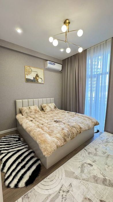2-комнатная квартира, 80 м²