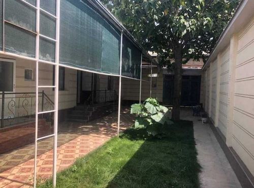 4-комнатный дом, 250 м²