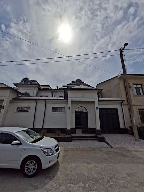 7-комнатный дом, 200 м²